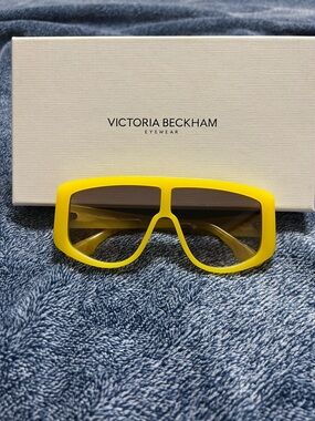 Victoria Beckham Yellow Oversized Shield Sunglasses